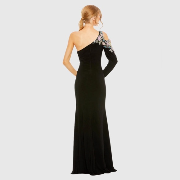 MAC DUGGAL
Black One Shoulder Long Sleeve Floral Embellished Gown - Picture 3 of 16